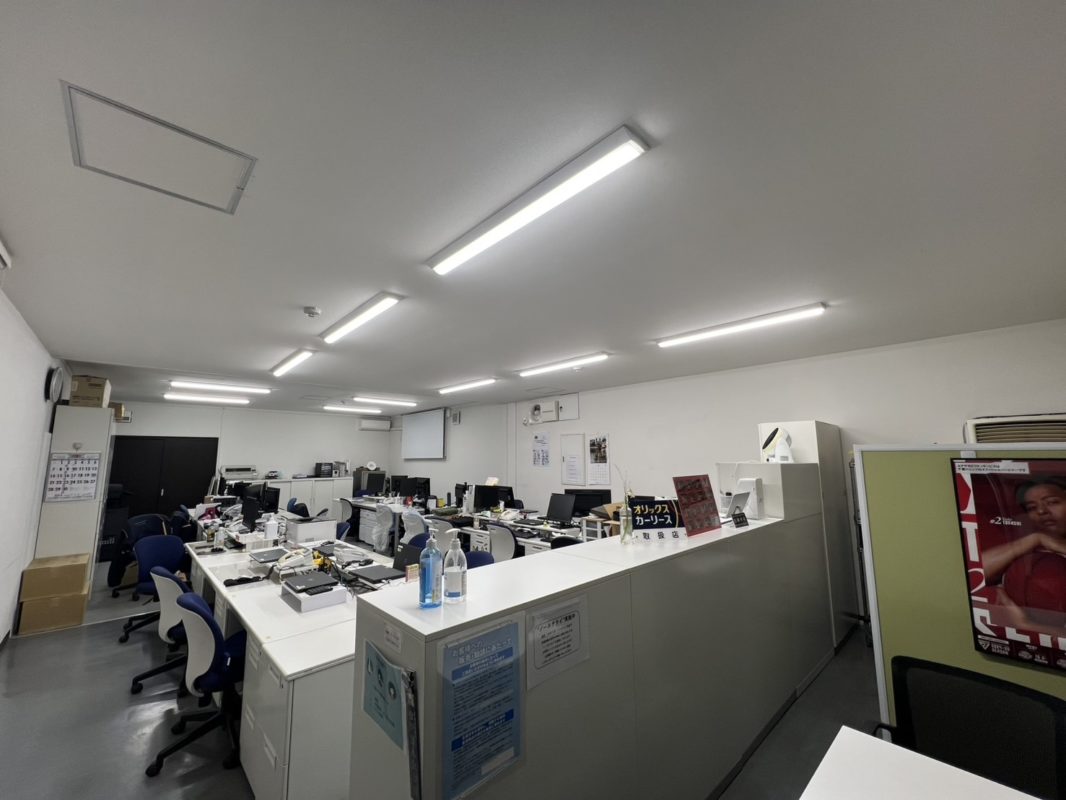 本社レイアウトを変更しました